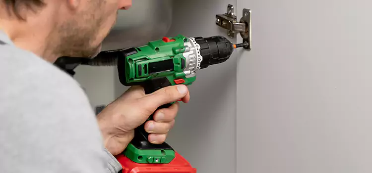 Commercial Door Hinge Repair Saint John